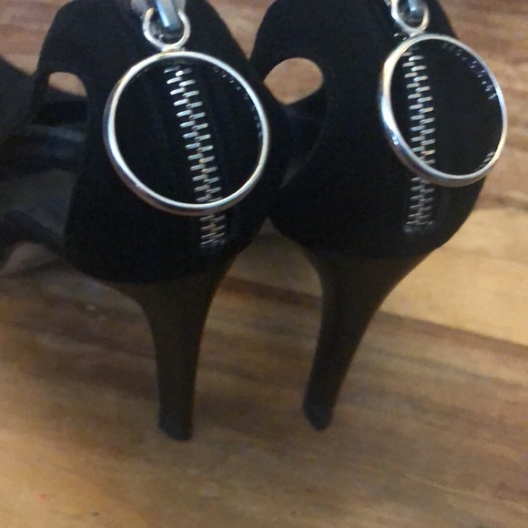 Sergio Rossi black suede leather stiletto. Sexy zipper closure. Made in Italy - Picture 2 of 10